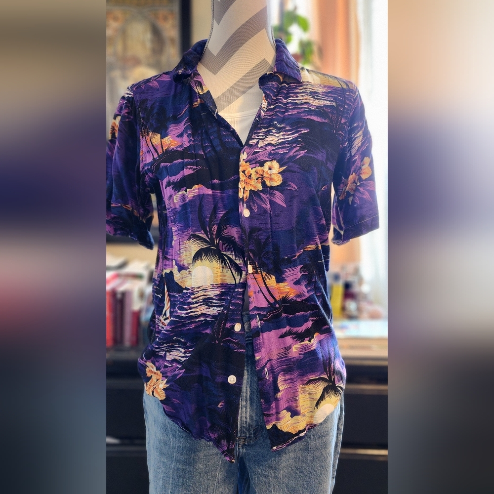 🌺 Soft rayon/cotton tropical shirt